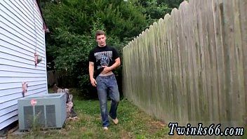 Oynat Kıllı kas gay çizgi film pissing ve bazı sıcak suyu mastürbasyon!