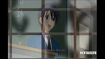Jouer Un garçon a de la chance avec 2 milfs (femme de ménage et infirmière scolaire) - animé
